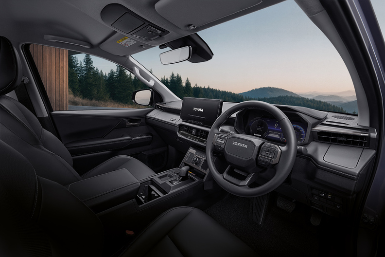 داخلية تويوتا هايلكس 2026